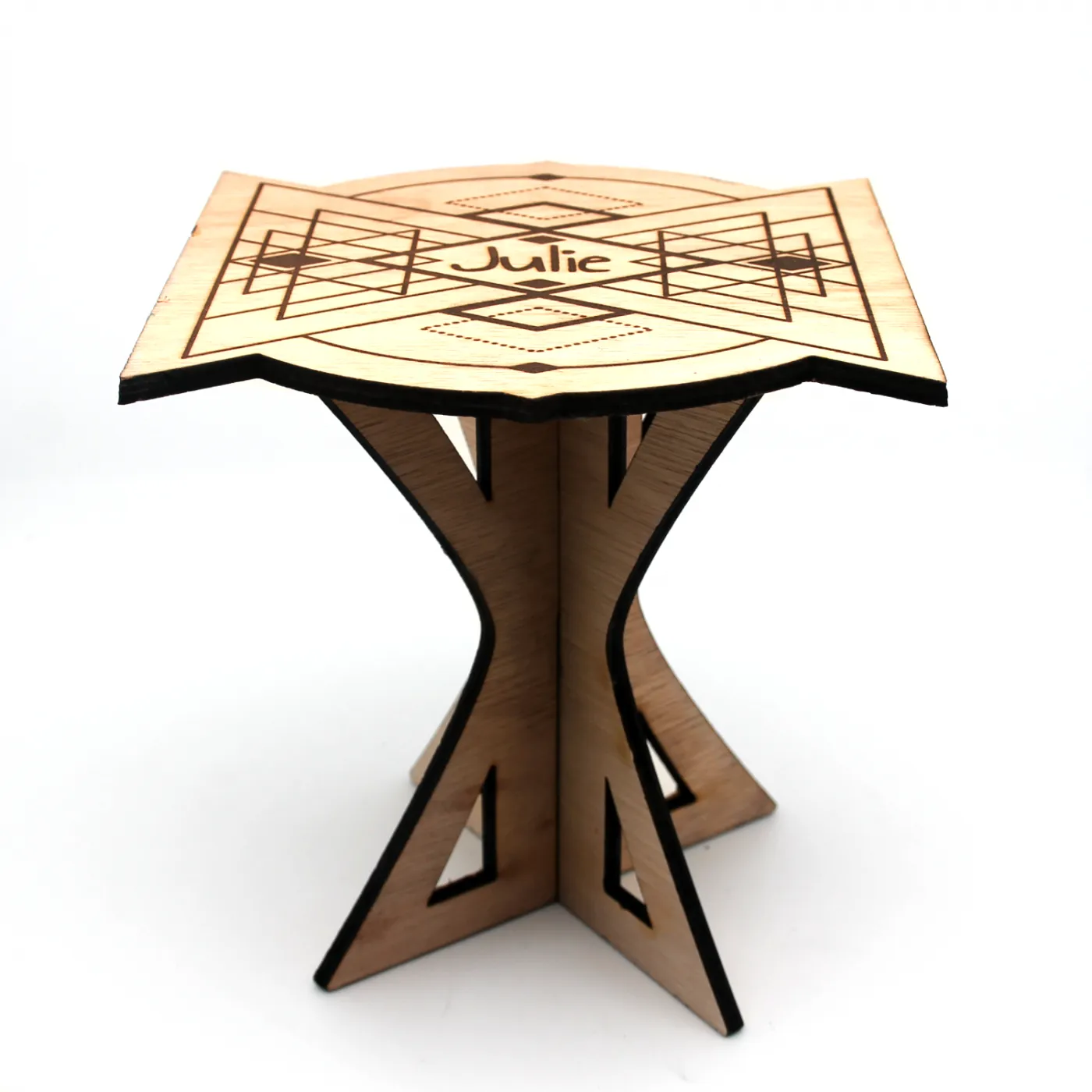 Table d'appoint en bois...
